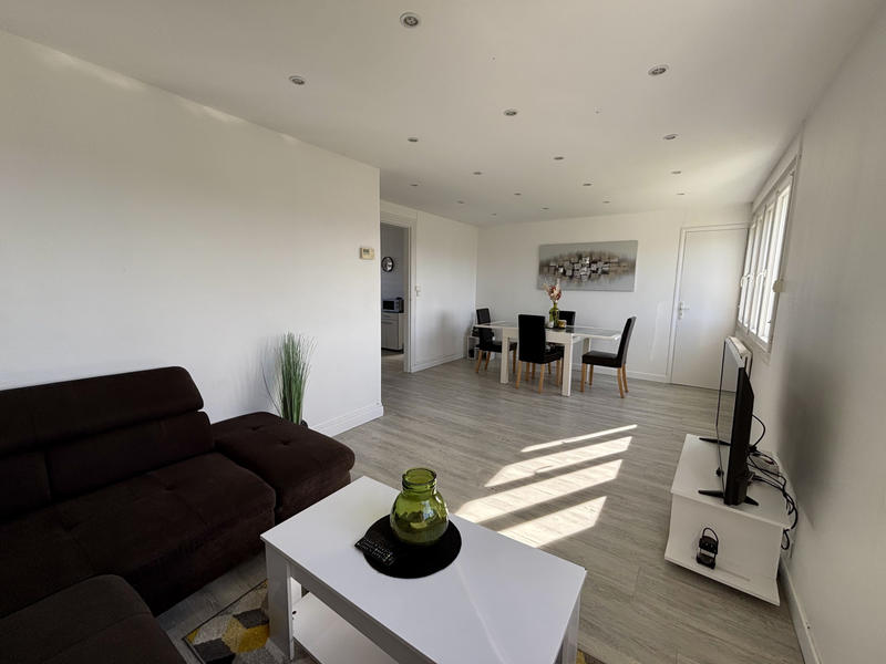 Maison - 75 m² - 4 pièces