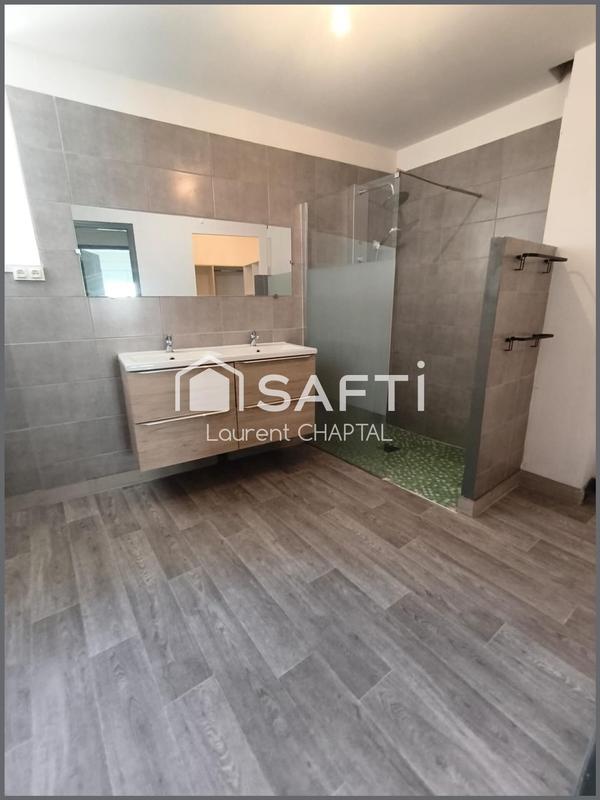 Maison - 140 m² - 5 pièces