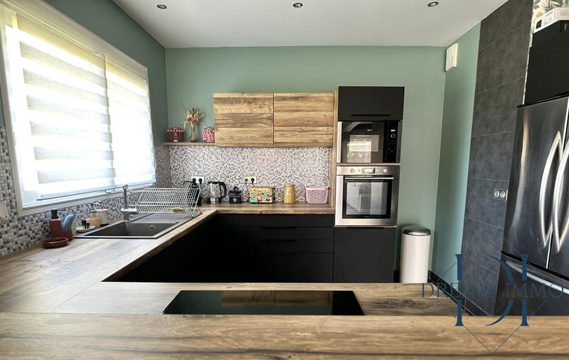 Maison contemporaine - 200 m² - 6 pièces