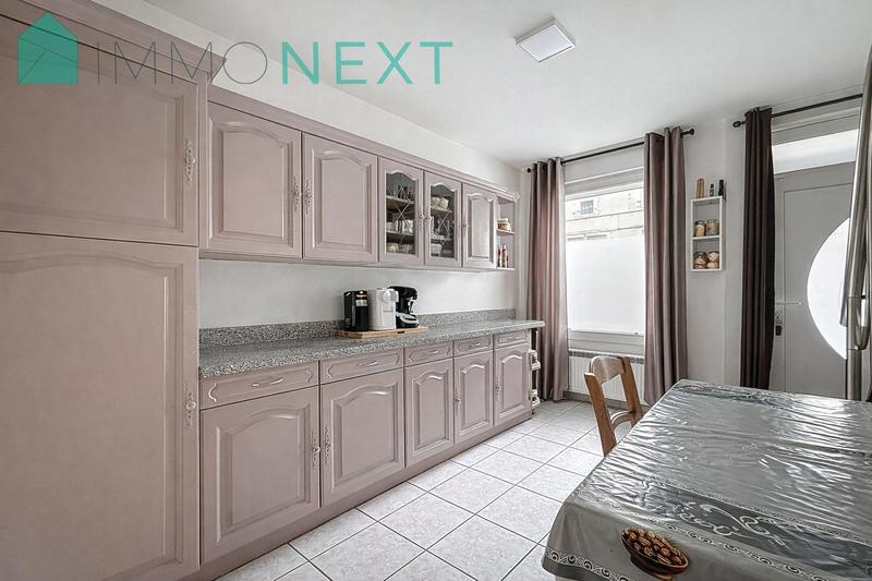 Maison - 95 m² - 5 pièces