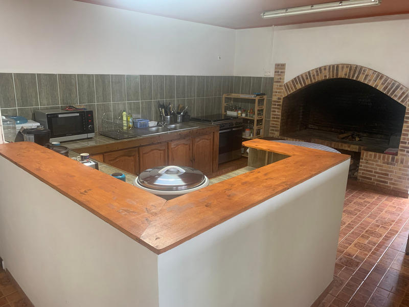 Propriété - 320 m² - 10 pièces