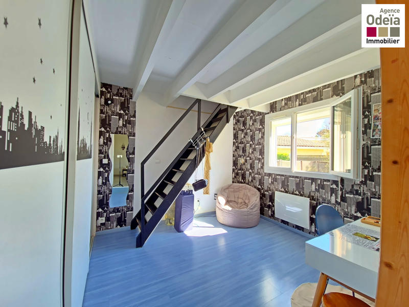 Maison - 143 m² - 5 pièces