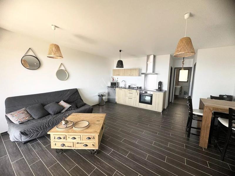 Villa - 250 m² - 6 pièces