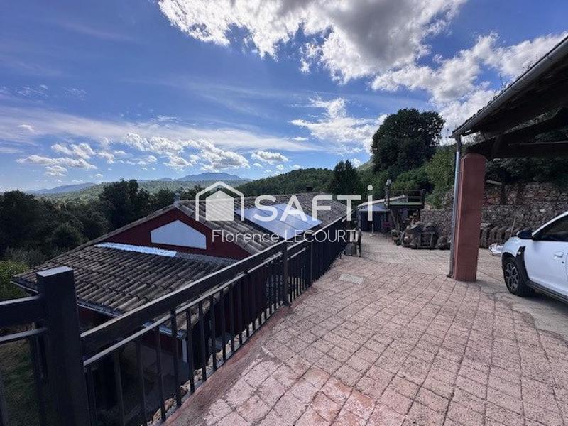 Maison - 94 m² - 3 pièces