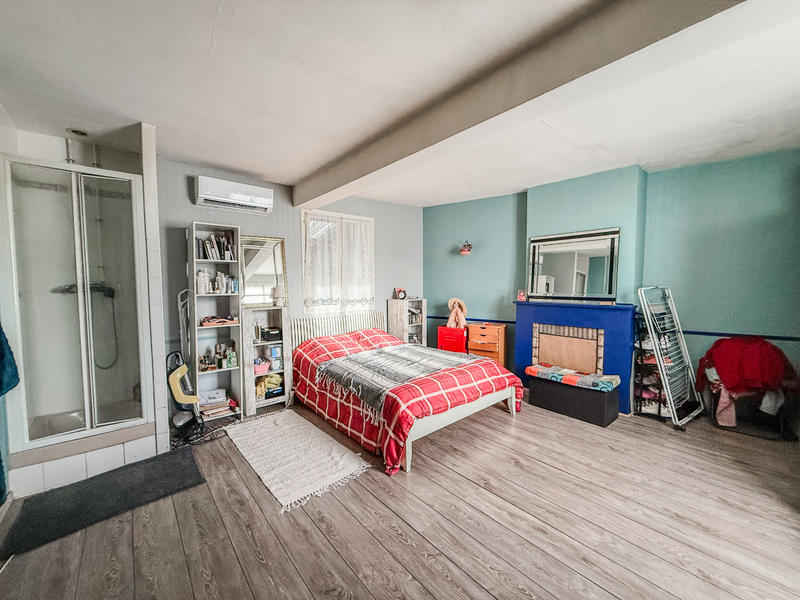 Maison - 102 m² - 4 pièces