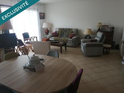 Appartement - 80 m² - 5 pièces