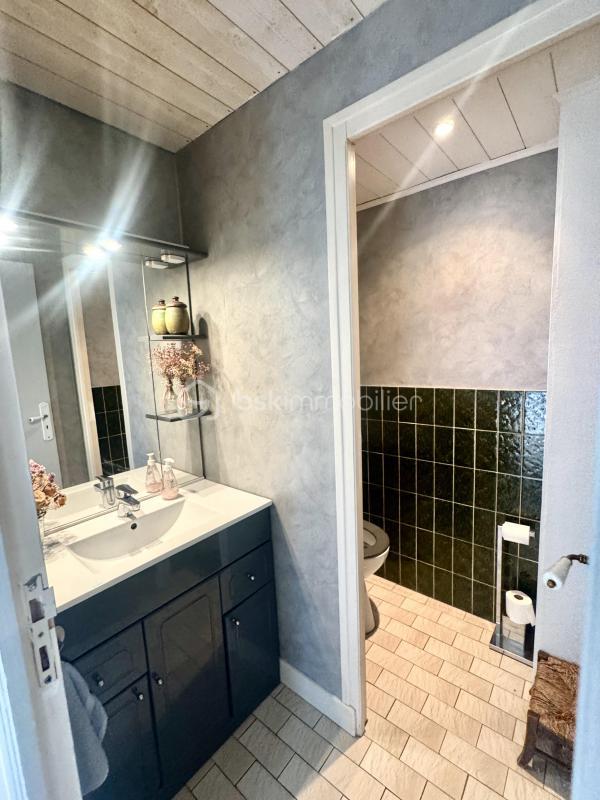 Villa - 217 m² - 8 pièces