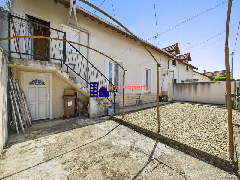 Maison ancienne - 63 m² - 3 pièces