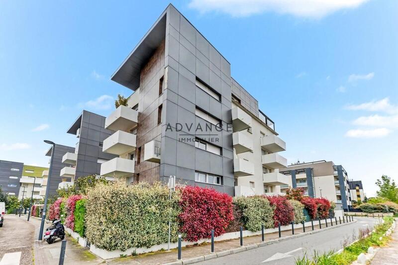 Studio - 28 m² - 1 pièce