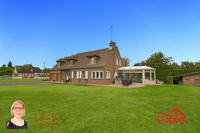 Maison - 200 m² - 7 pièces