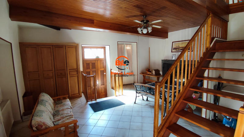 Maison ancienne - 225 m² - 7 pièces