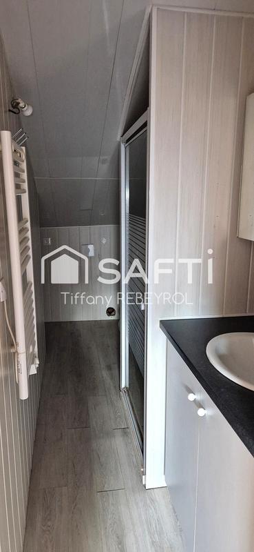 Local commercial - 220 m² - 8 pièces