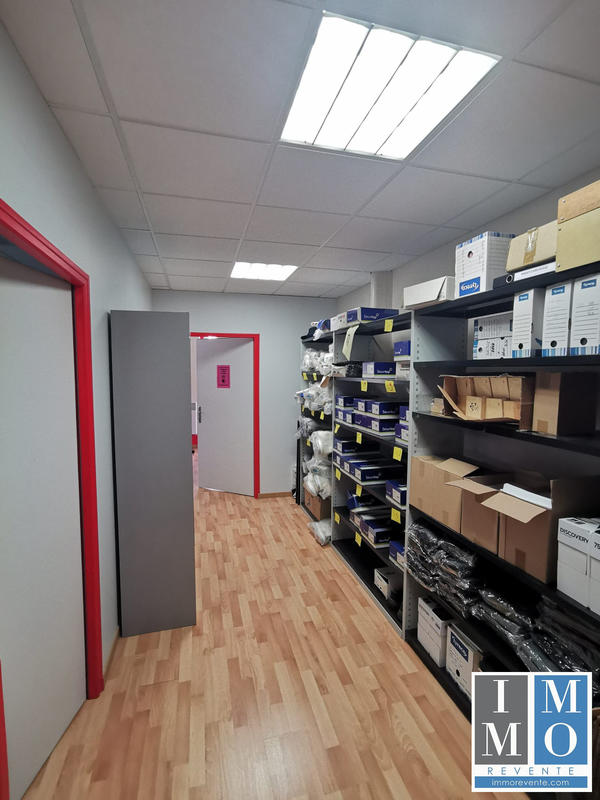 Bureau - 171 m²