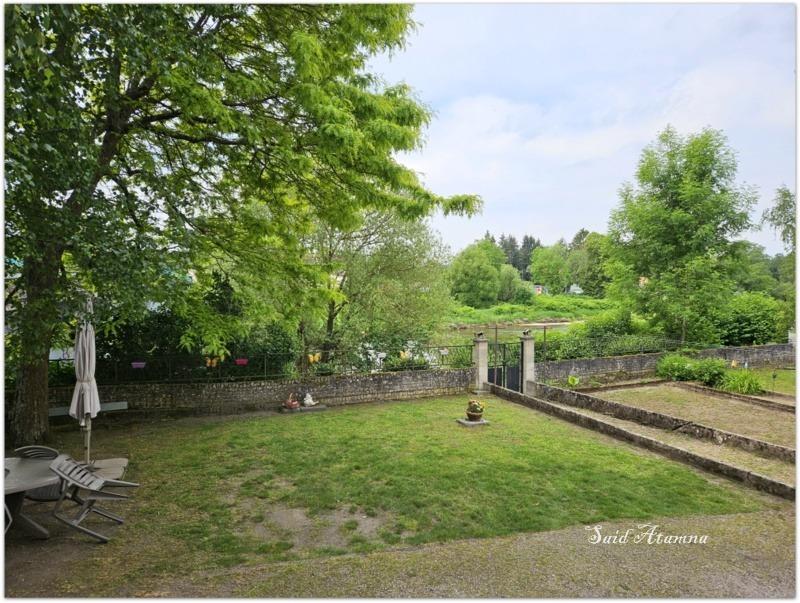 Maison - 195 m² - 8 pièces