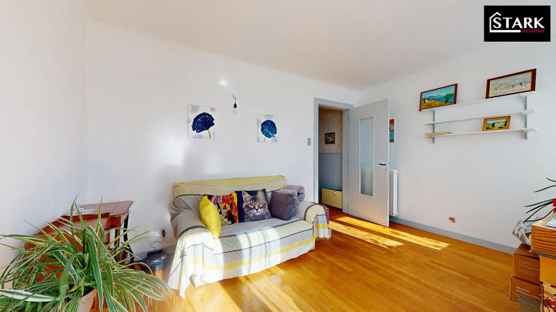 Maison - 170 m² - 7 pièces