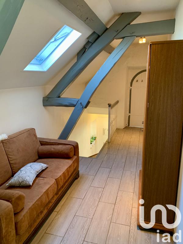 Maison - 300 m² - 11 pièces