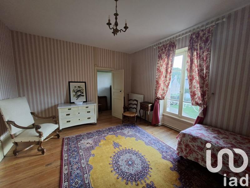 Maison - 306 m² - 10 pièces