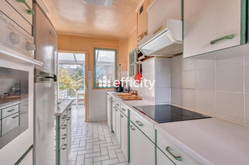 Maison - 90 m² - 3 pièces