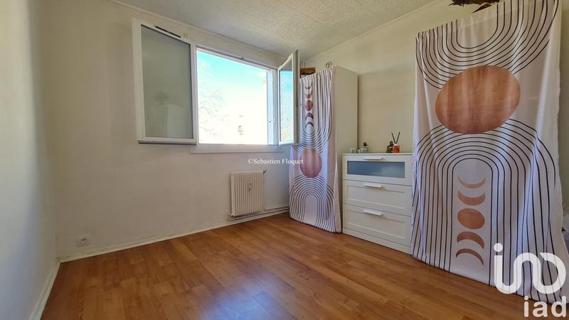 Appartement - 90 m² - 5 pièces