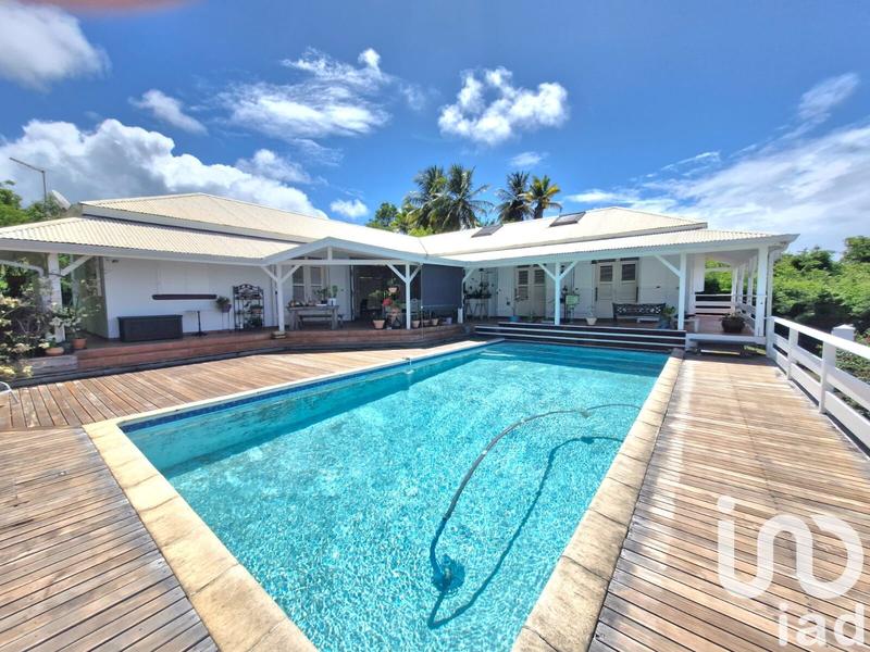 Maison - 156 m² - 5 pièces