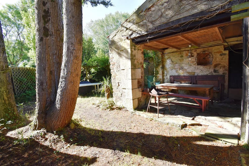 Maison - 330 m² - 14 pièces