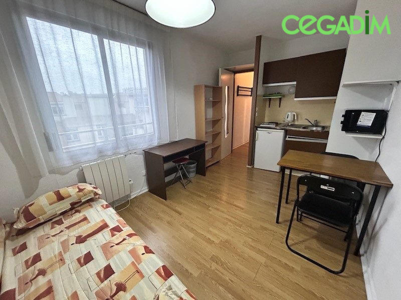 Appartement - 18 m² - 1 pièce