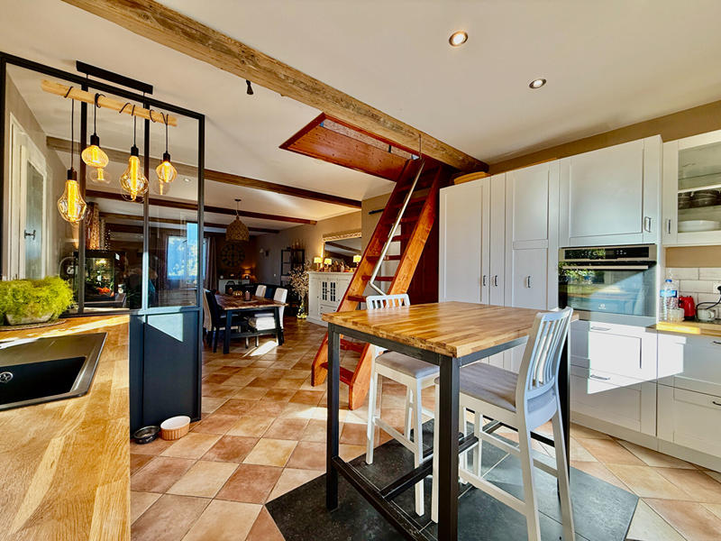 Maison - 156 m² - 5 pièces