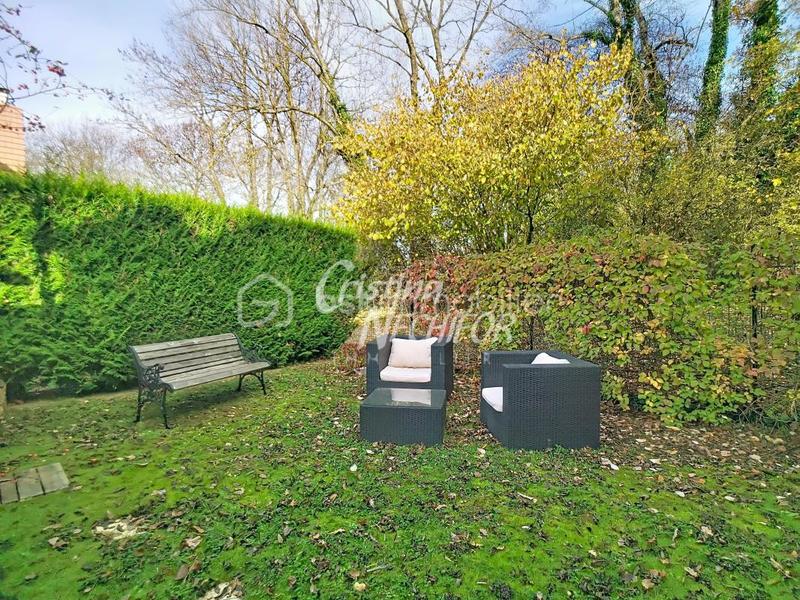 Maison - 98 m² - 5 pièces