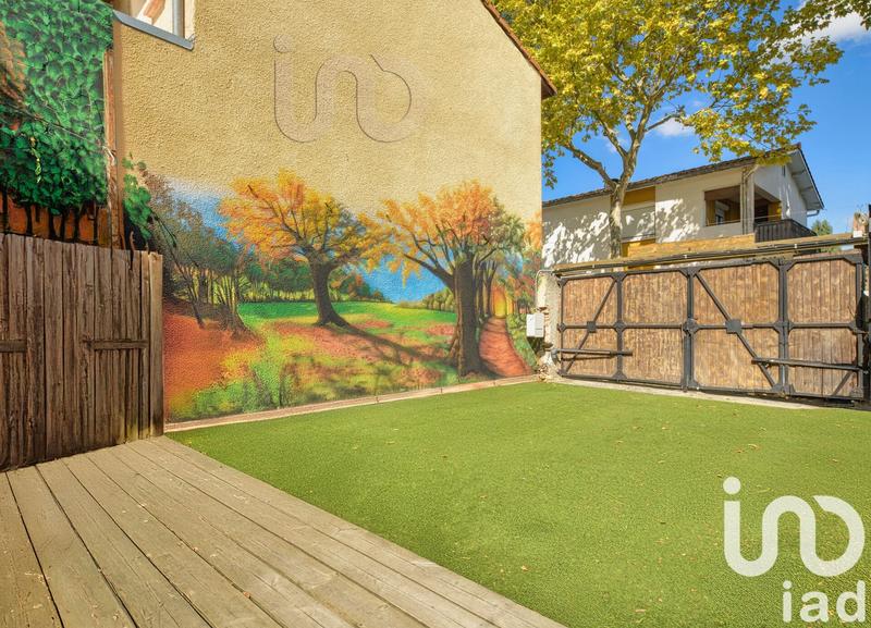 Maison - 315 m² - 10 pièces