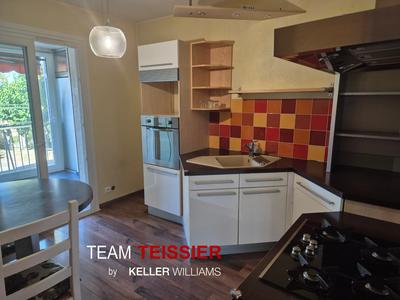 Appartement - 96 m² - 3 pièces