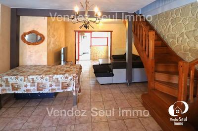 Maison traditionnelle - 130 m² - 7 pièces