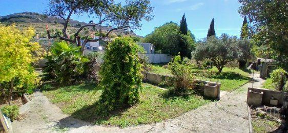 Maison - 120 m² - 2 pièces