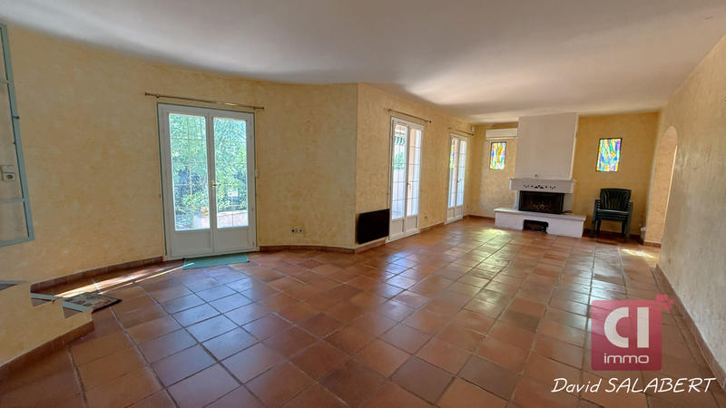 Maison - 139 m² - 5 pièces
