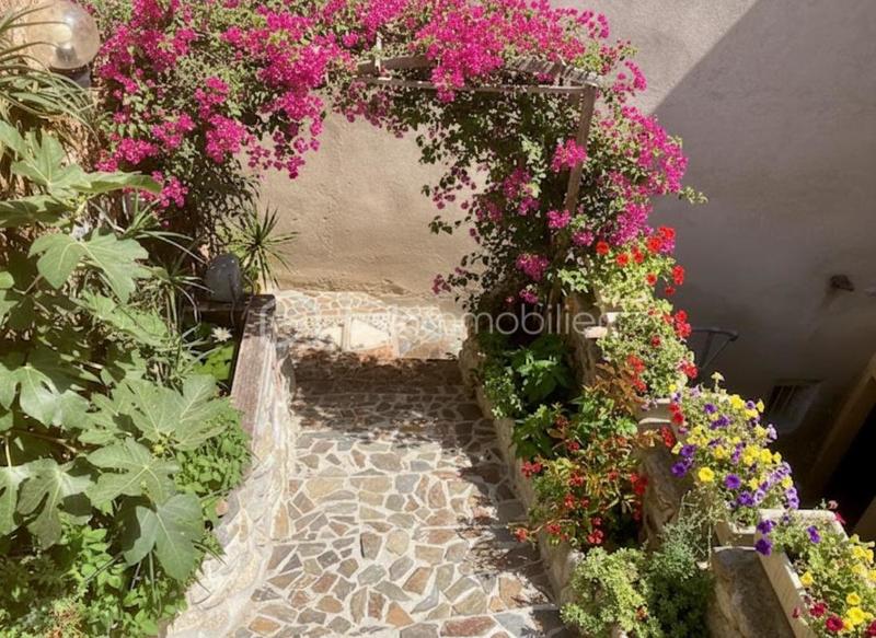 Maison de village - 180 m² - 8 pièces