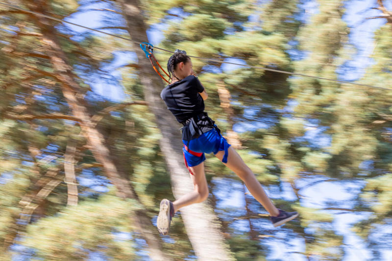 Aventures Verticales - Demi-Journee Accrobranche Ados &amp; Adultes