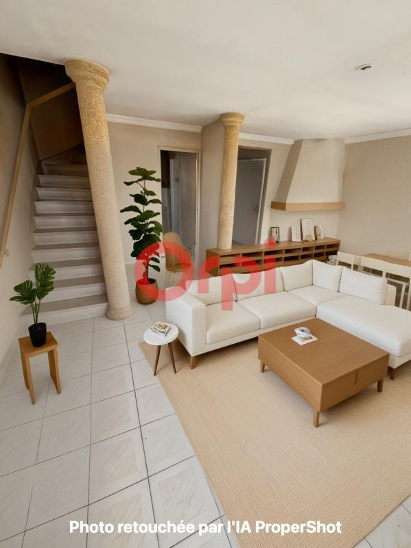 Maison - 180 m² - 4 pièces