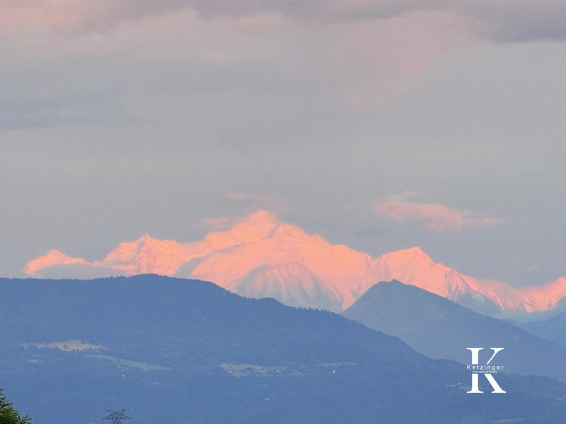 Appartement - 105 m² - 5 pièces