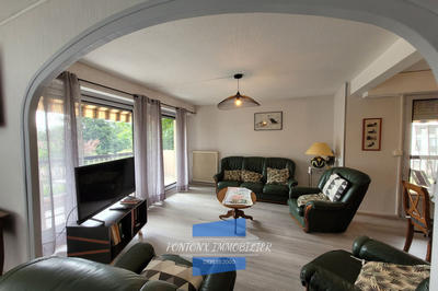 Appartement - 83 m² - 3 pièces