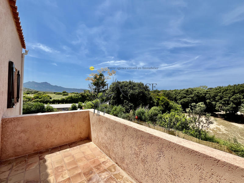 Maison - 188 m² - 12 pièces