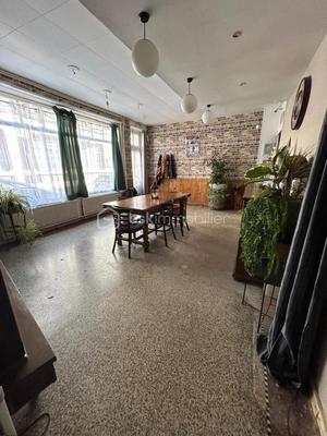 Immeuble - 140 m² - 7 pièces