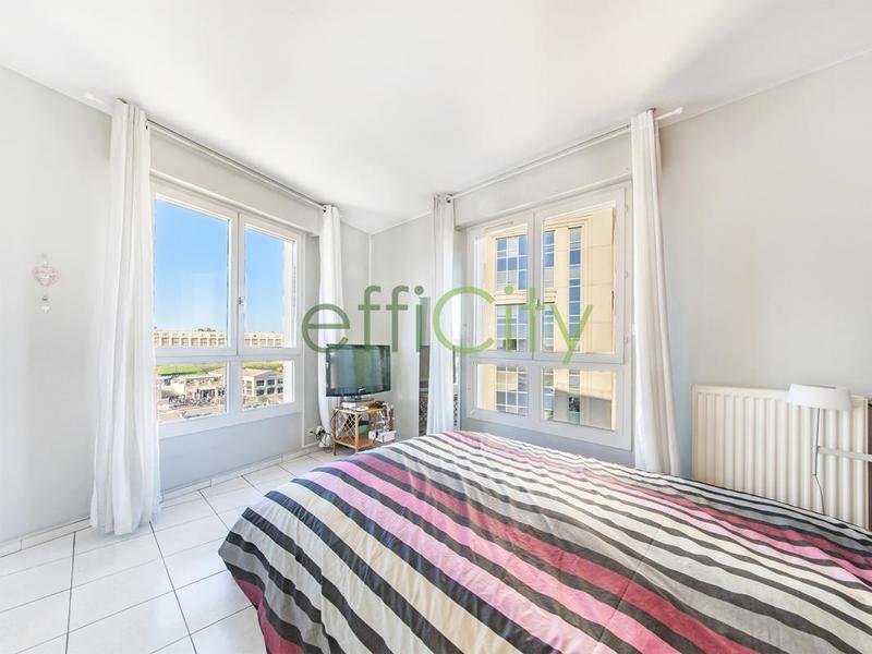 Appartement - 104 m² - 4 pièces