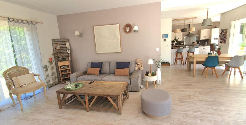 Maison - 136 m² - 6 pièces