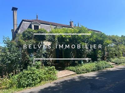 Maison - 200 m² - 5 pièces