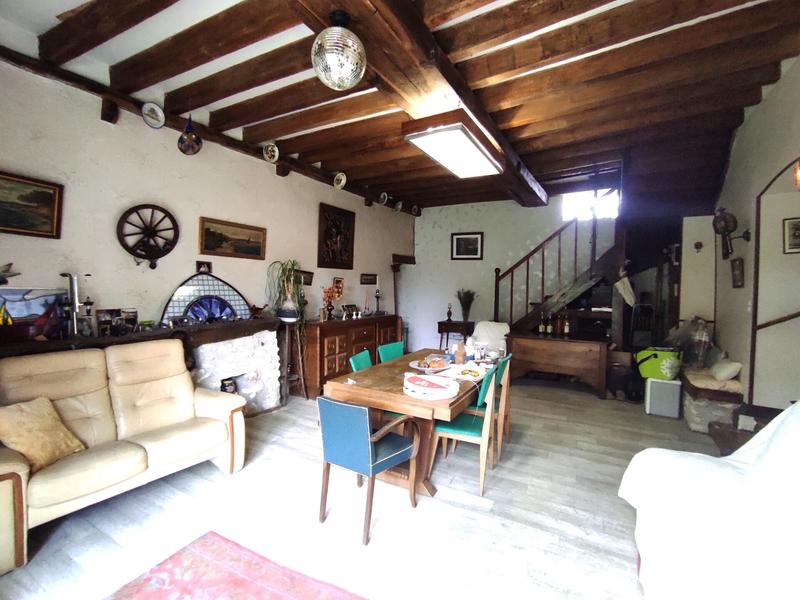 Maison - 93 m² - 4 pièces