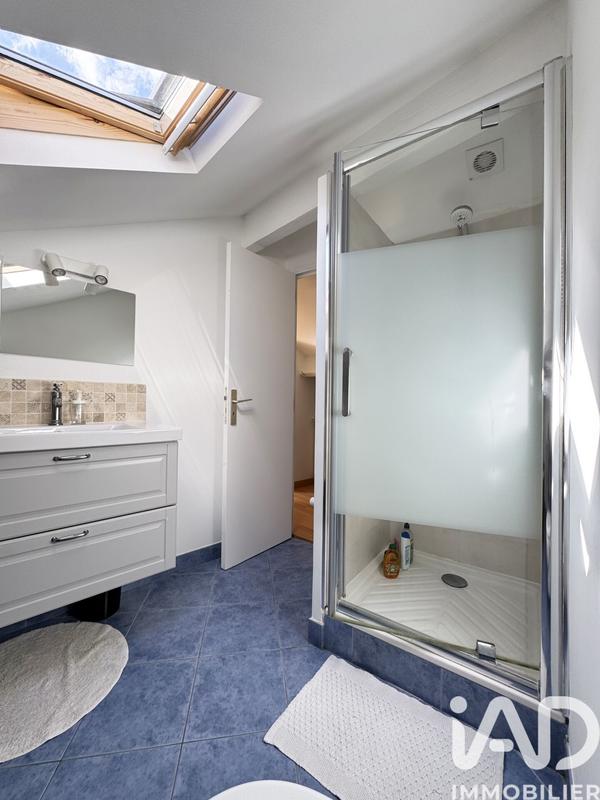 Maison - 93 m² - 4 pièces