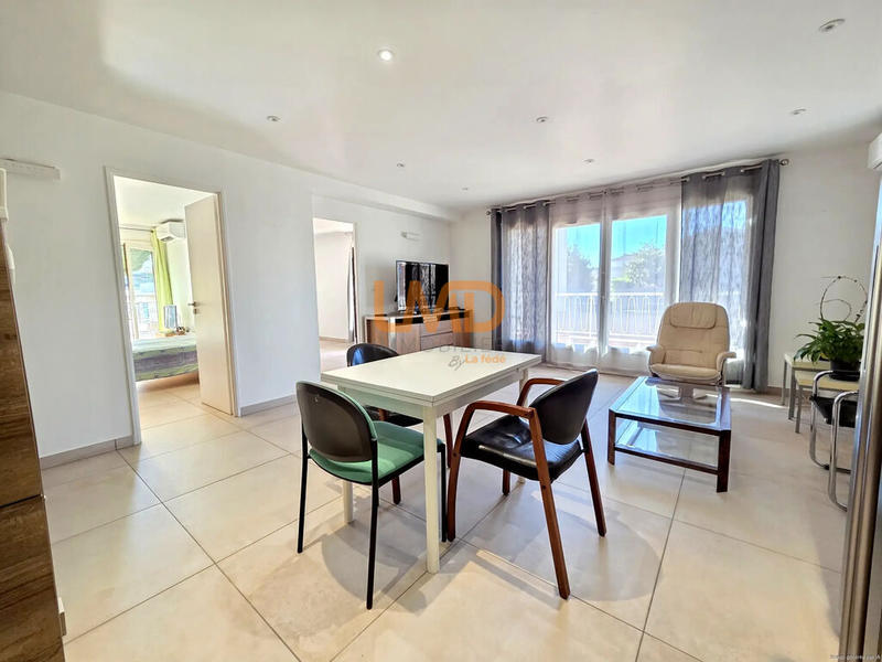 Appartement - 77 m² - 4 pièces