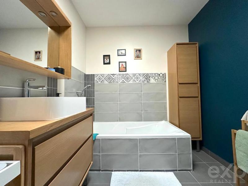 Pavillon - 108 m² - 5 pièces