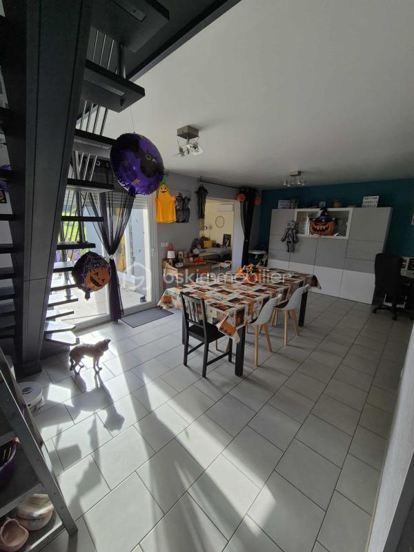 Maison - 118 m² - 5 pièces