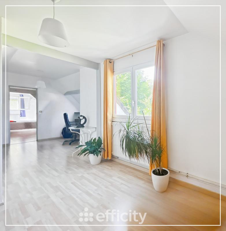 Maison - 180 m² - 7 pièces