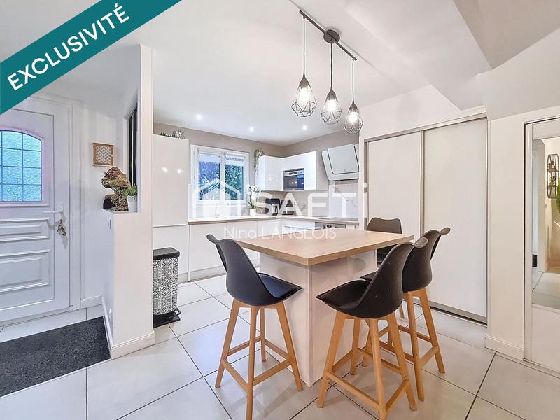 Maison - 138 m² - 6 pièces